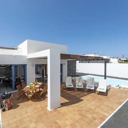 Villa Sundar By